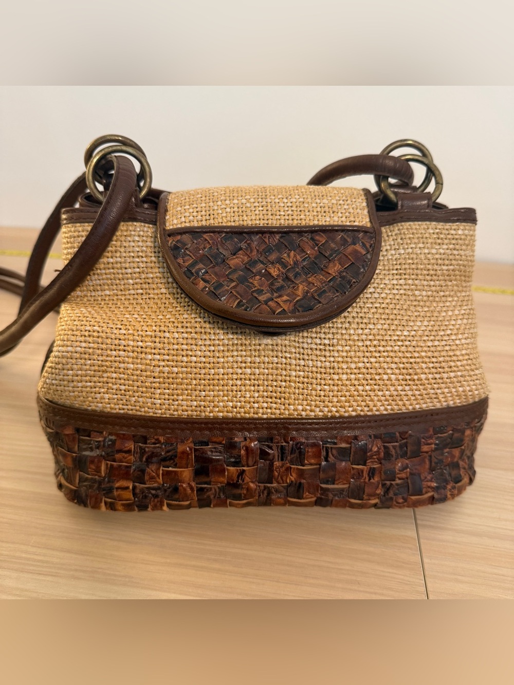 VTG Woven Raffia Straw Crossbody Purse Bag Woven Leather Trim Boho Coastal